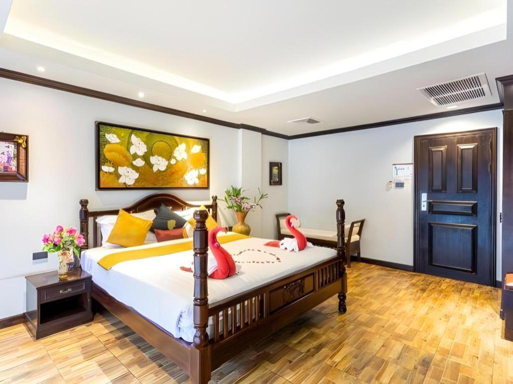 Hotel Tanawan Phuket