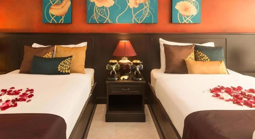 Tanawan Phuket 3*