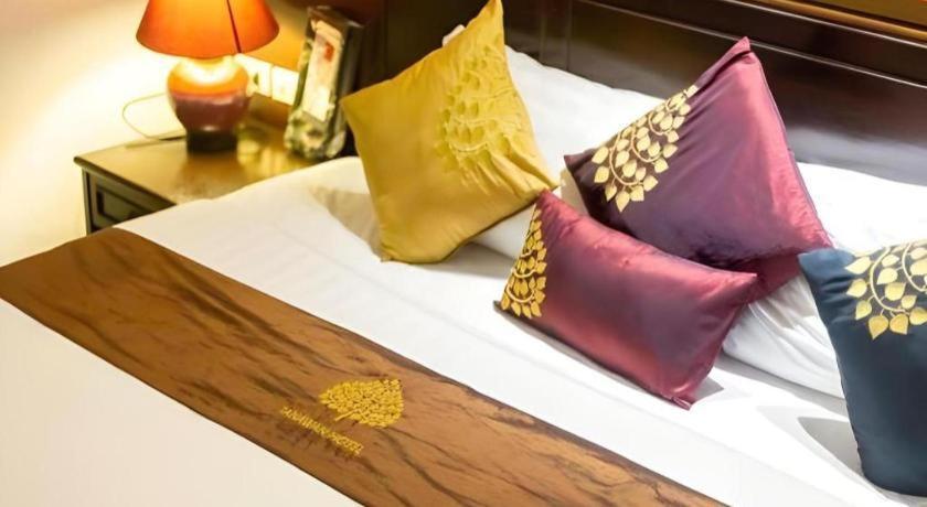 Hotel Tanawan Phuket 3*