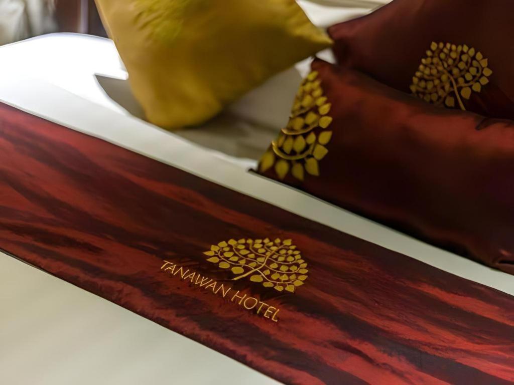 Tanawan Phuket Hotel 3*