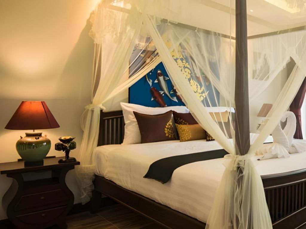 Tanawan Phuket Patong