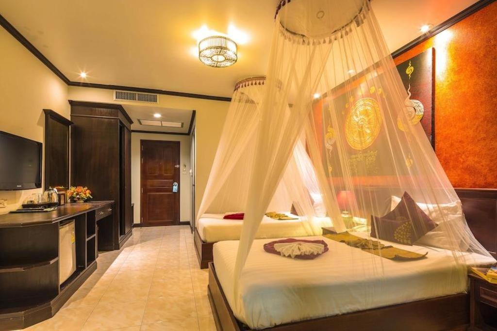 Tanawan Phuket Patong
