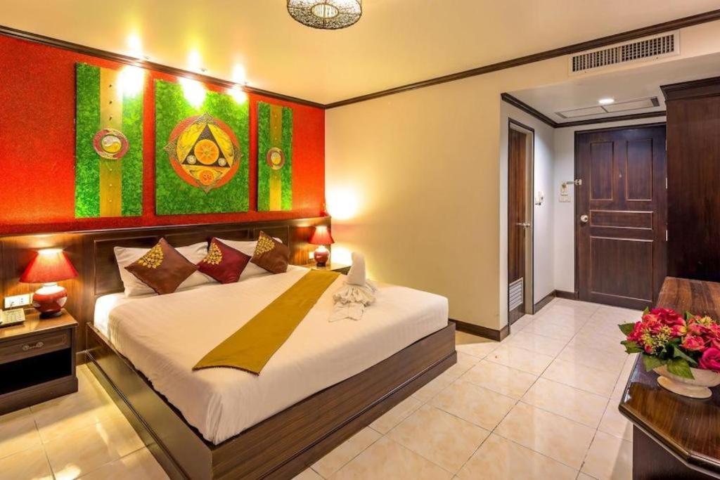 Tanawan Phuket Patong